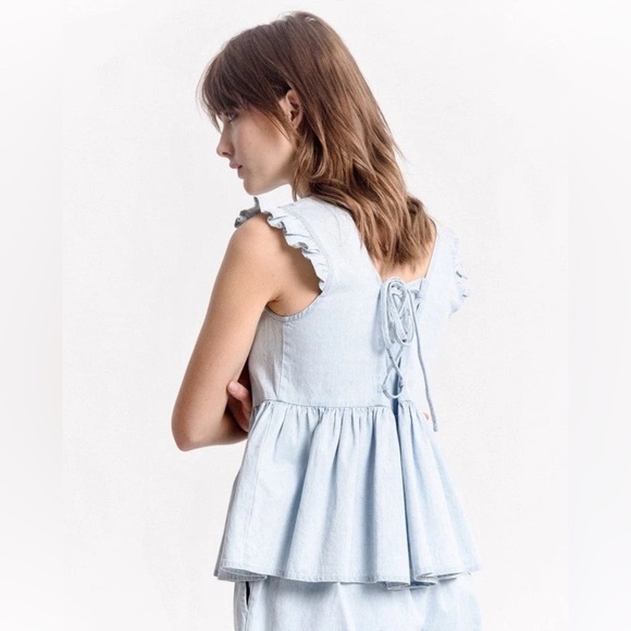 Molly Bracken Tie-Back Denim Peplum Top - Picture 5 of 7